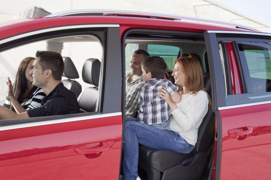  Seat Alhambra 2010 года  (фото 35 из 113)